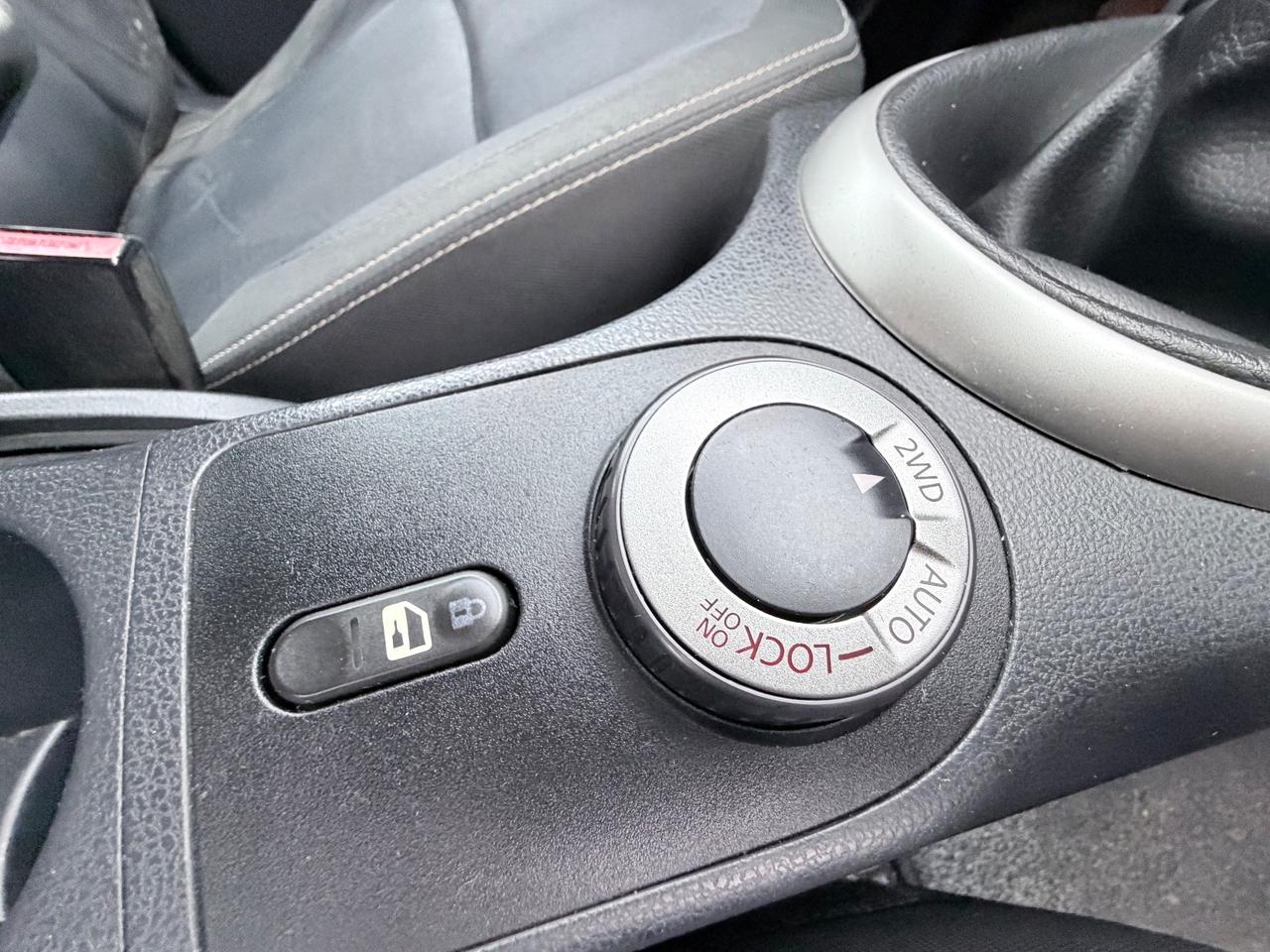 Nissan Qashqai 2.0 16V 4x4 Tekna 2011