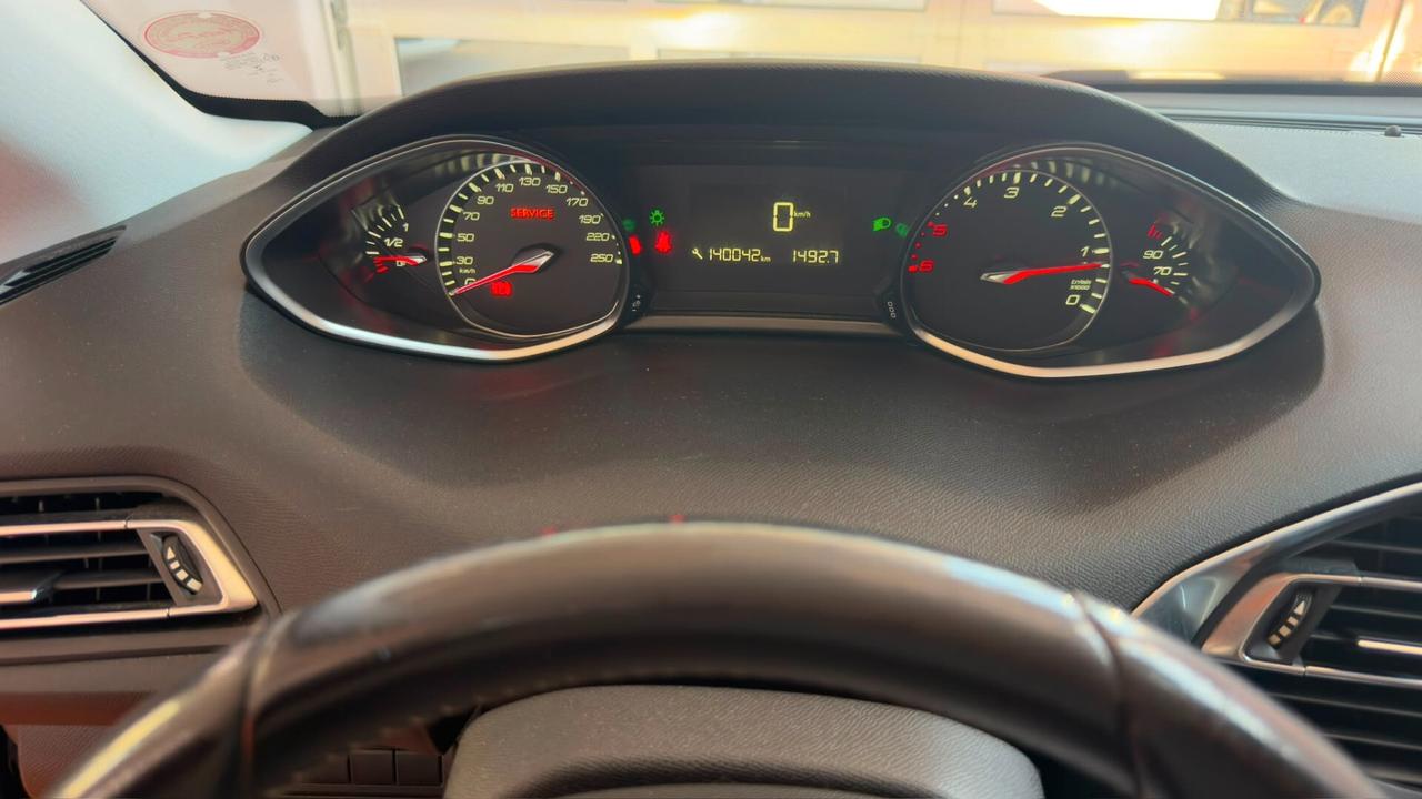 Peugeot 308 BlueHDi 120 S&S Active