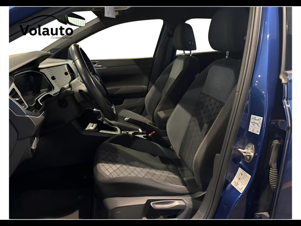 VOLKSWAGEN Polo VI 2022 - Polo 1.0 tsi R-Line 110cv dsg