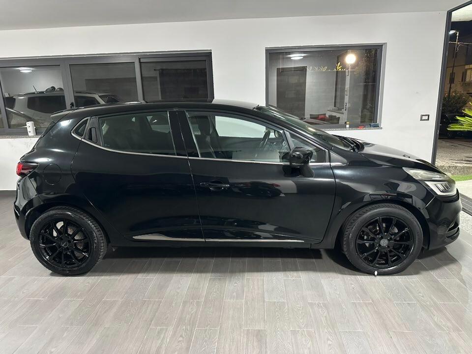 Renault Clio dCi 8V 110CV Start&Stop 5 porte Energy Intens