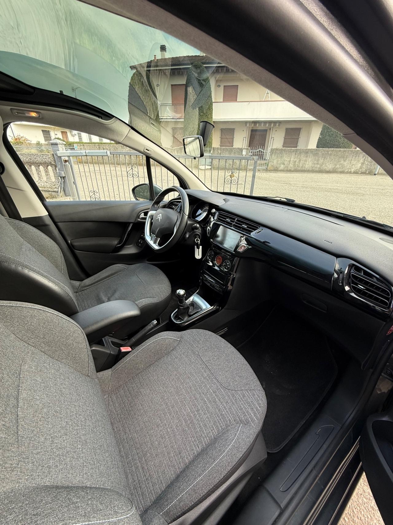 Citroen C3 1.2 BENZINA EXCLUSIVE 2016 NEOPATENTATI