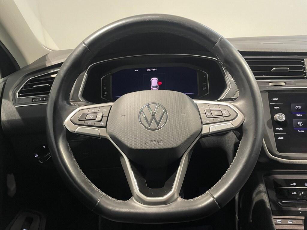 Volkswagen Tiguan II 2021 Allspace 2.0 TDI 150CV DSG Life - 7 POSTI