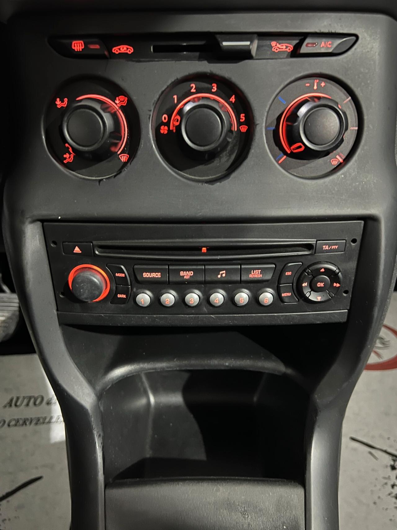 Citroen C3 1.1 60 CV - Exclusive - 2012