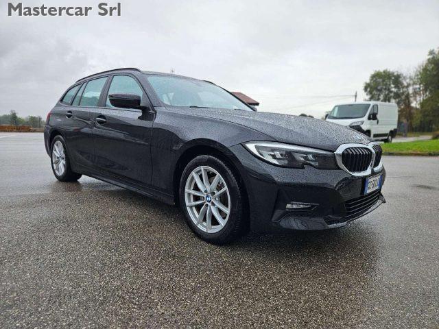 BMW 320 d Touring mhev 48V xdrive - GC501JJ