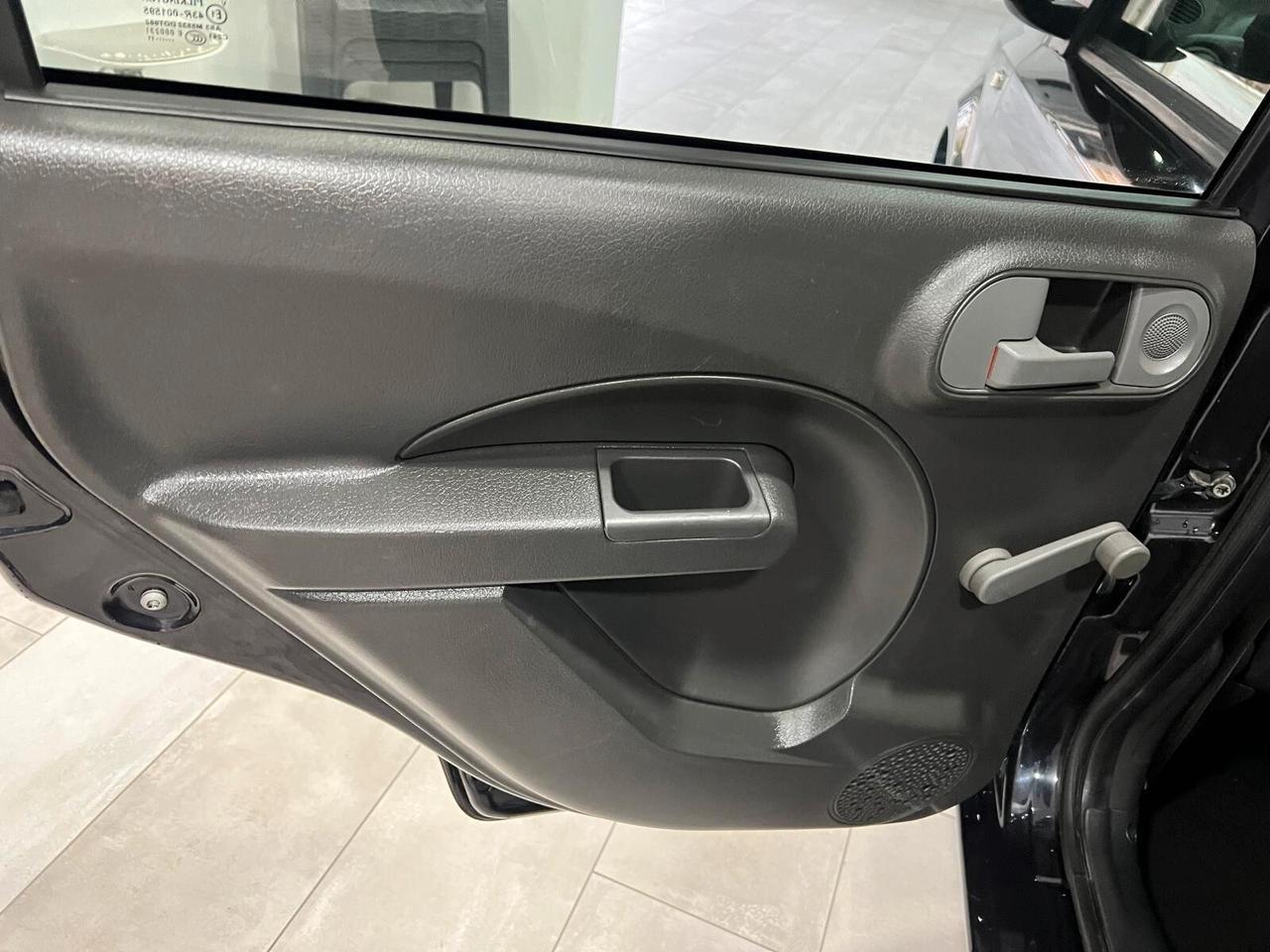 Fiat Panda 1.2 Emotion