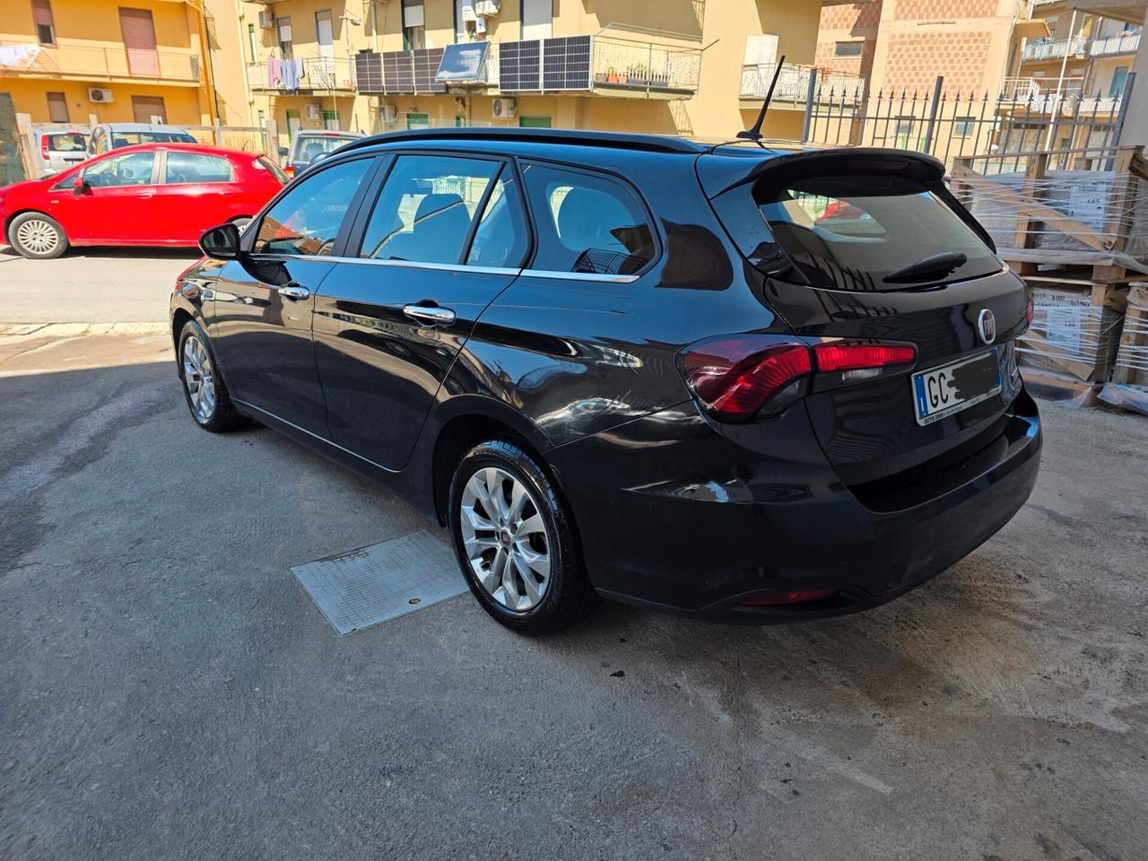 Fiat Tipo 1.6 Mjt S&S SW Lounge