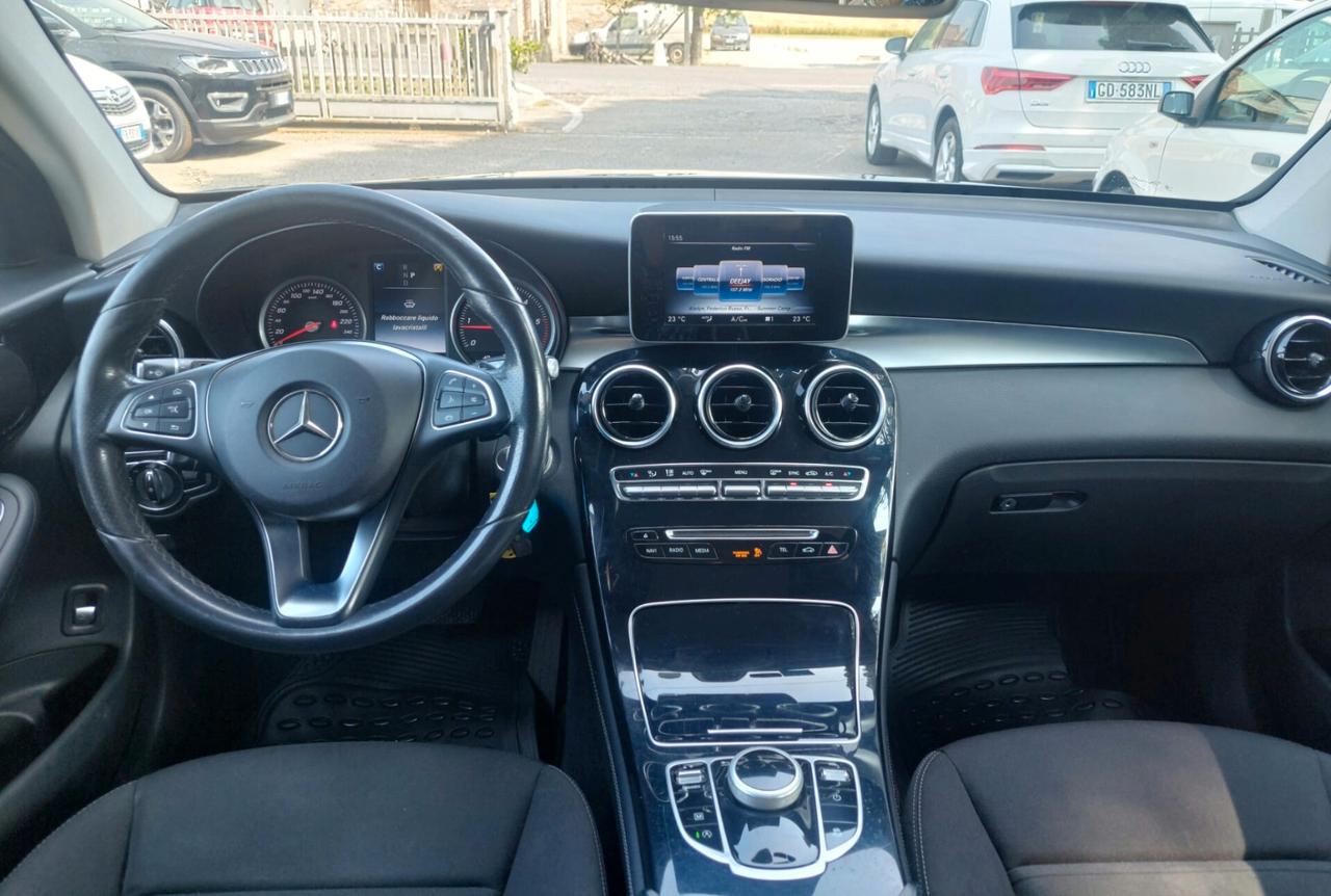 MERCEDS GLC 250D 4MATIC-IVA ESPOSTA
