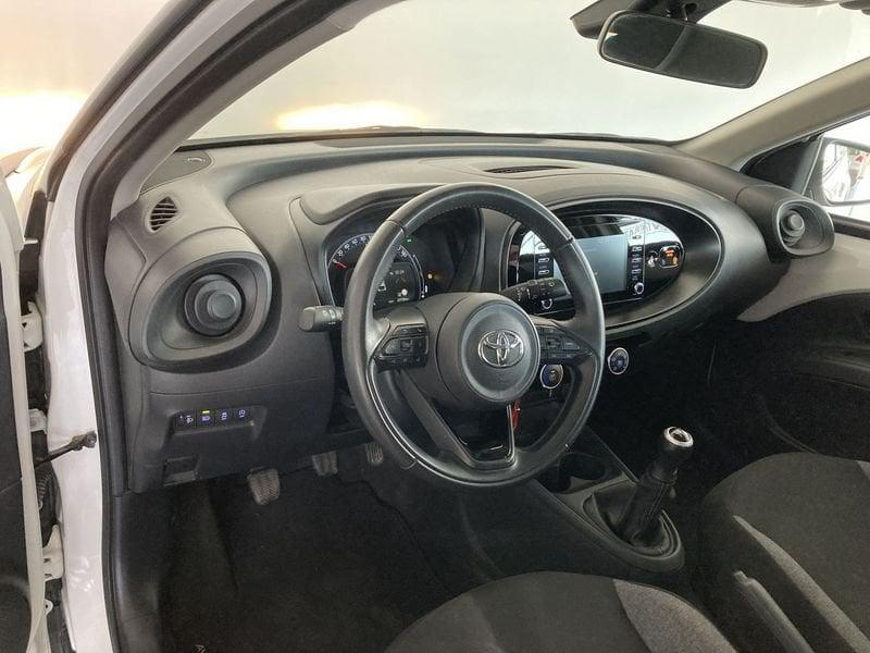 Toyota Aygo X 1.0B (72 CV) Active