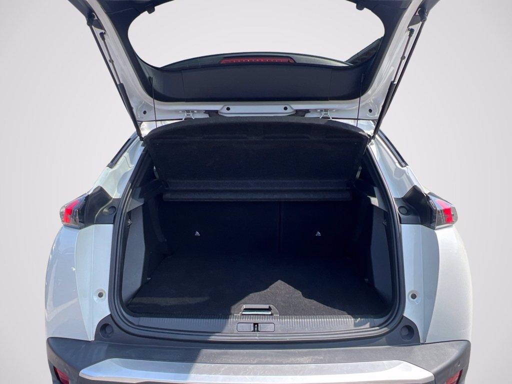 PEUGEOT e-2008 GT 100kW del 2021