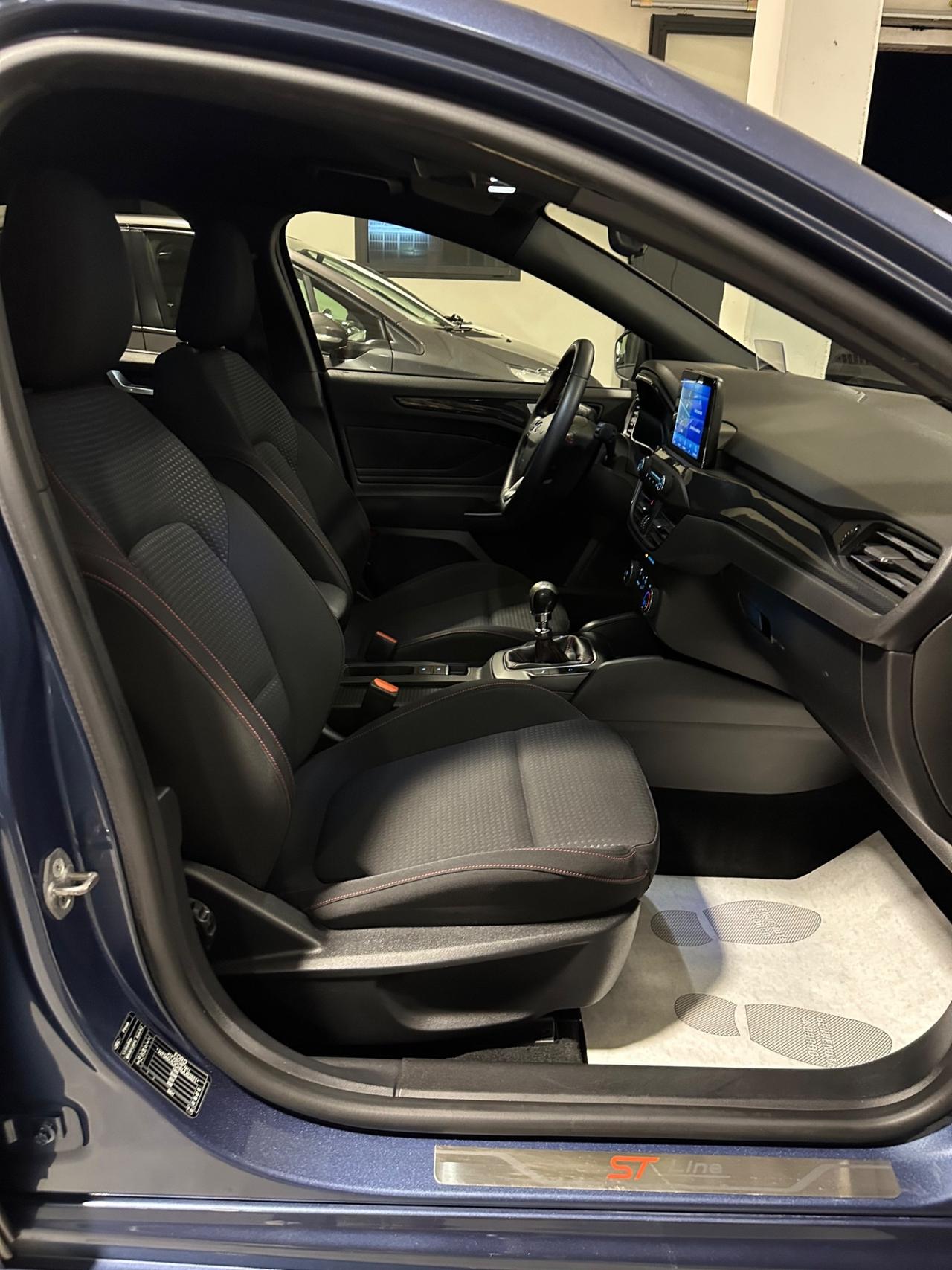 Ford Focus 1.5 EcoBlue 120 CV 5p. ST-Line