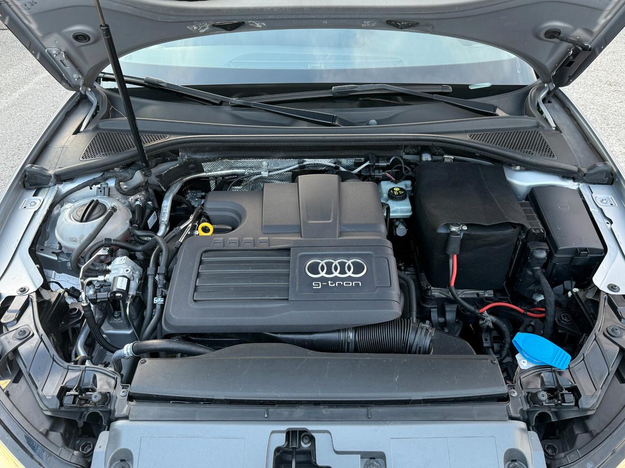 "PERFETTA" Audi A3 SPB S tronic g-tron FULL