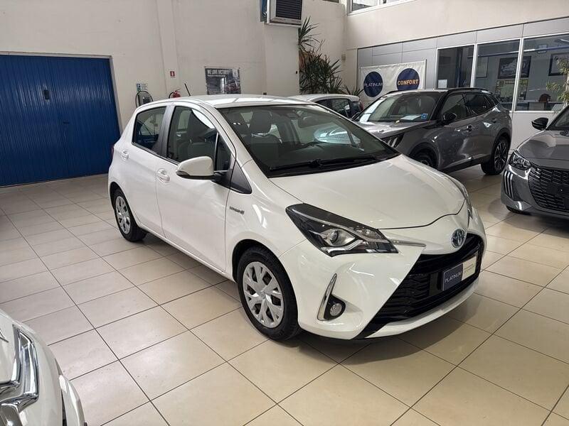 Toyota Yaris 1.5 Hybrid 5 porte Business 75 CV