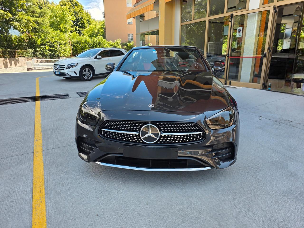 Mercedes-benz E 220 d Auto 4Matic Cabrio Premium