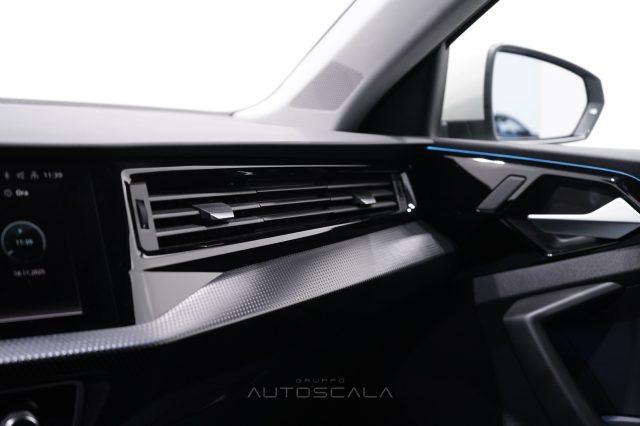 AUDI A1 allstreet 30 TFSI S-Tronic Identity Contrast