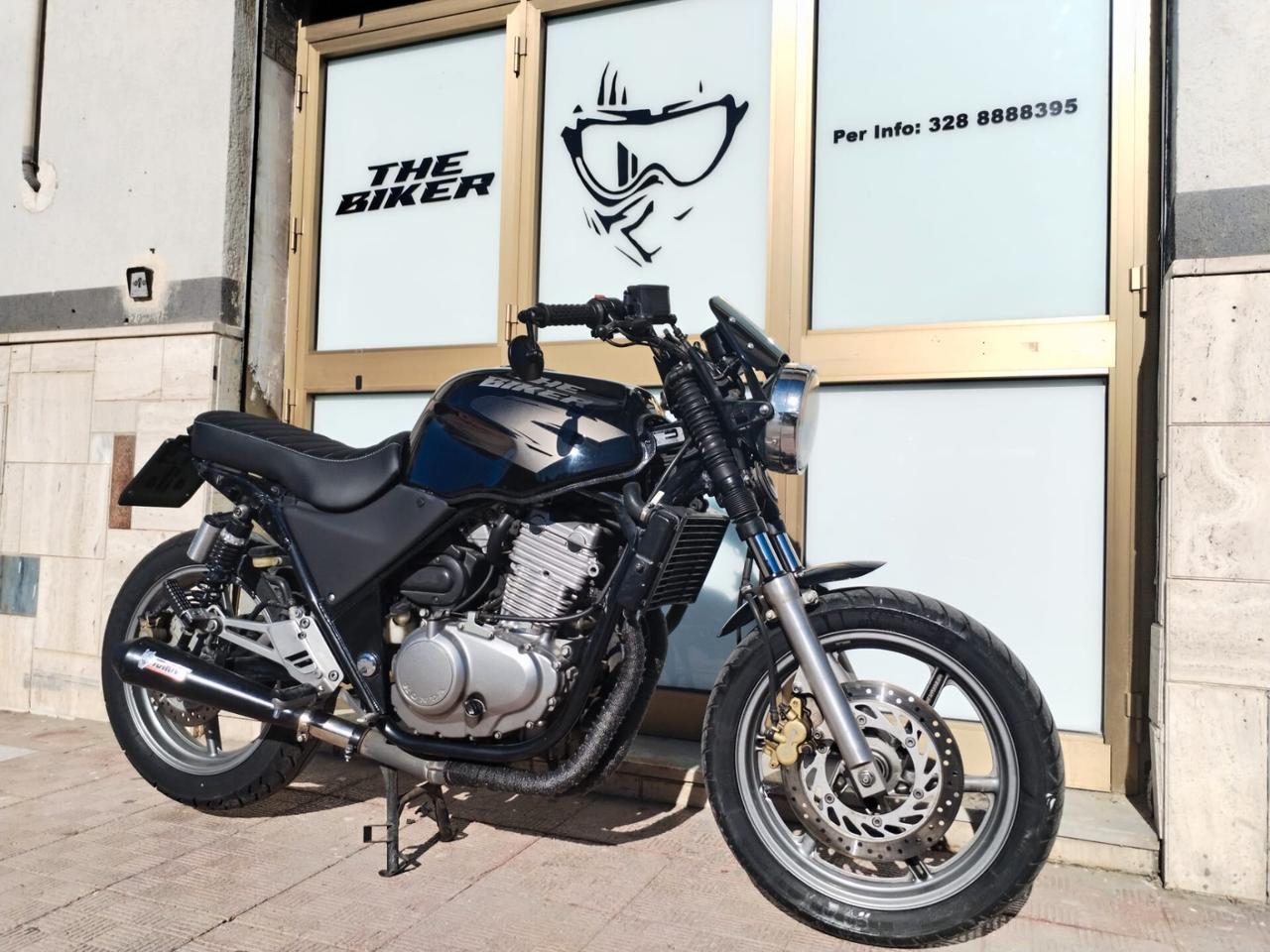 Honda CB 500 Cafè racer bicilindrico