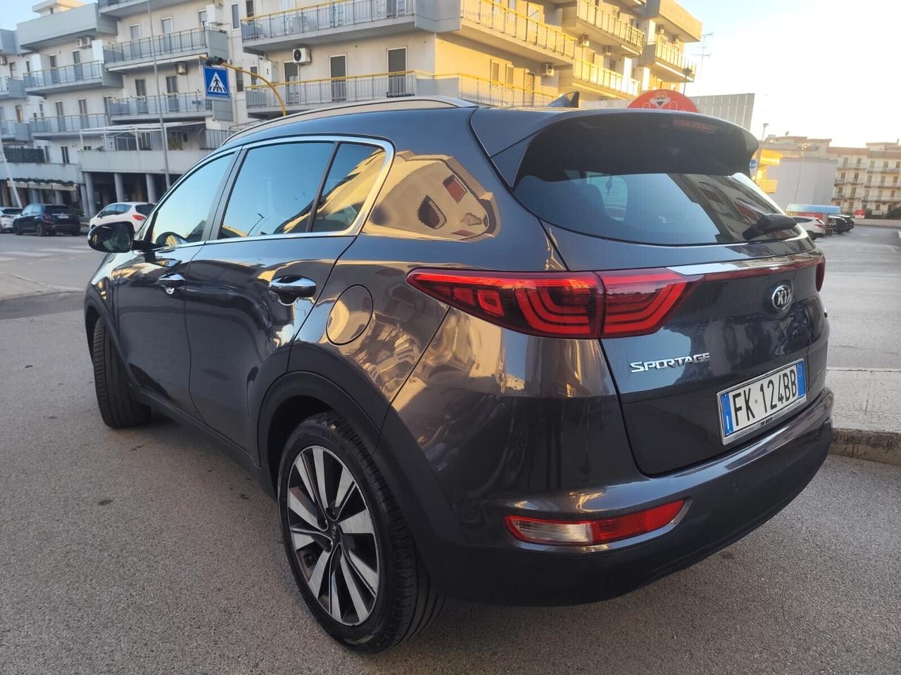 Kia Sportage 1.7 CRDI GT Line * TETTO PANORAMICO APRIBILE * Navi * Pelle * Strafull * Perfetta * Garantita 12 Mesi