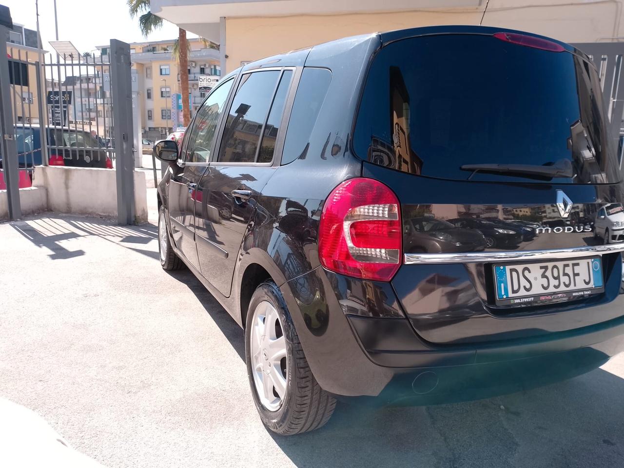 Renault Gran Modus 1,5 DCI 85Cv. Soli 134 Mila Km