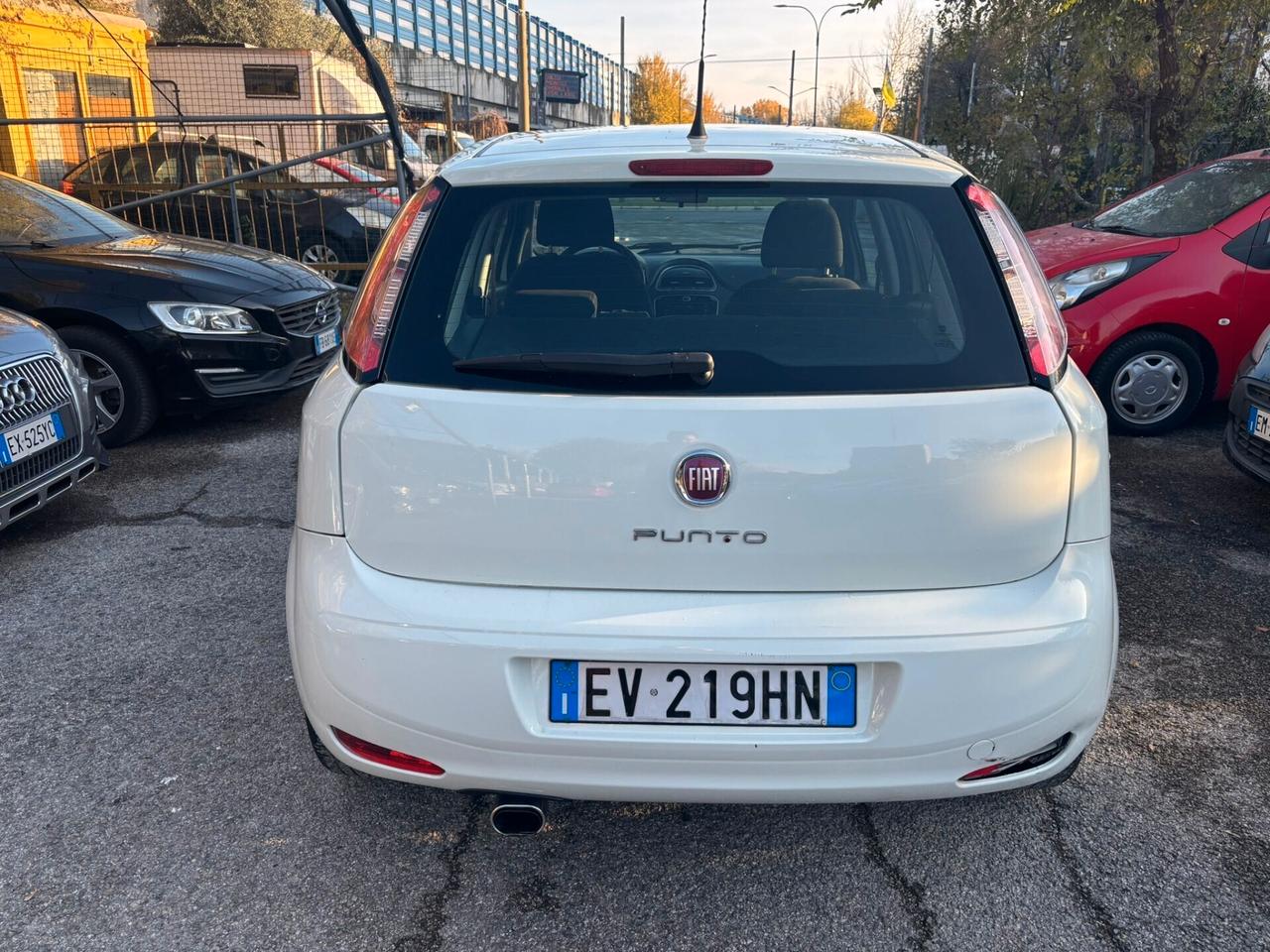 Fiat Punto 1.3 MJT II 75 CV 5 porte OK Neopatentati