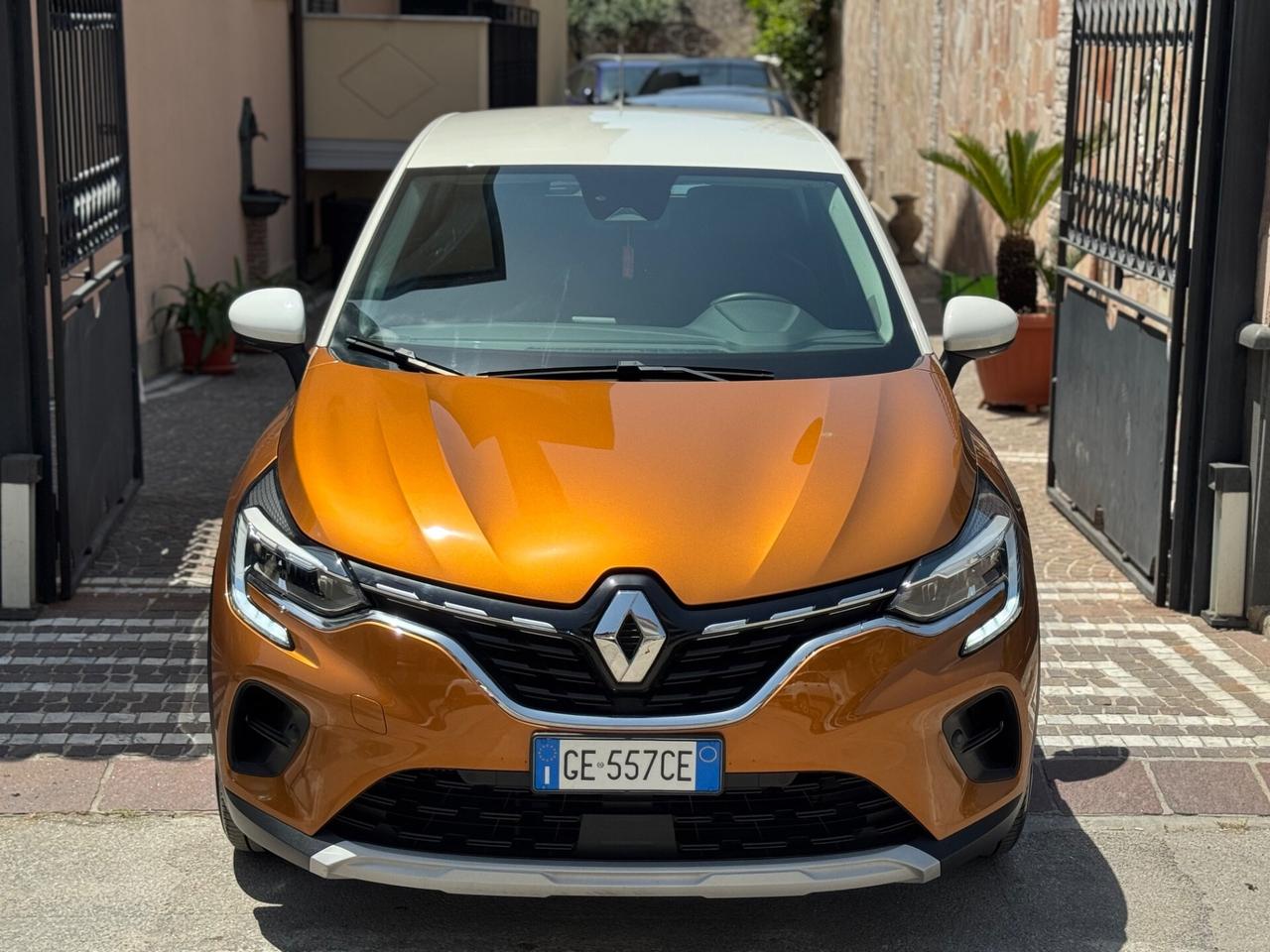 Renault Captur TCe 100 CV Intens