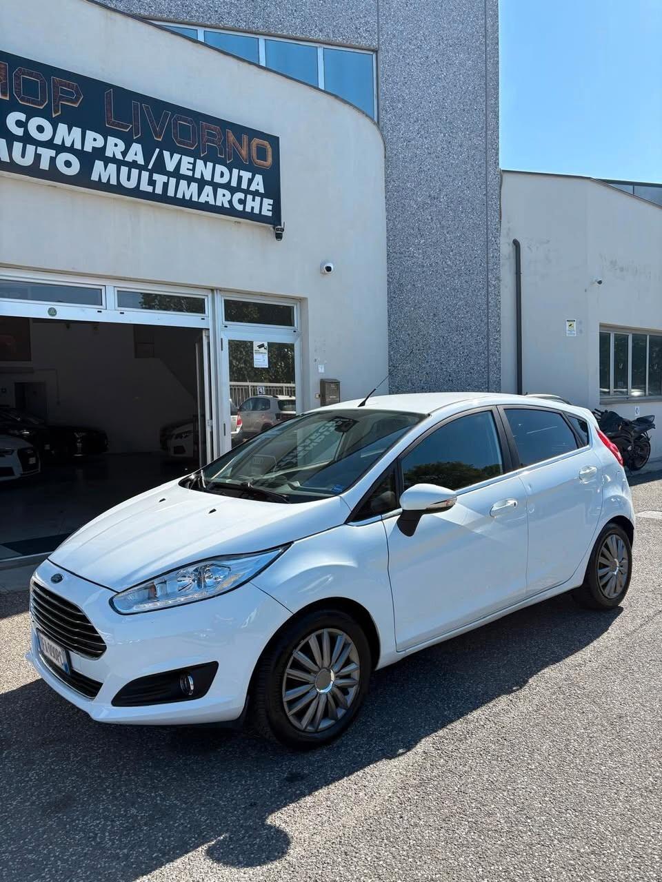 Ford Fiesta 1.5 TDCi 75CV 3 porte Black & White Edition