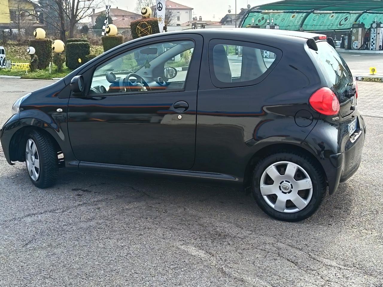 Toyota Aygo 1.0 12V VVT-i 3 porte