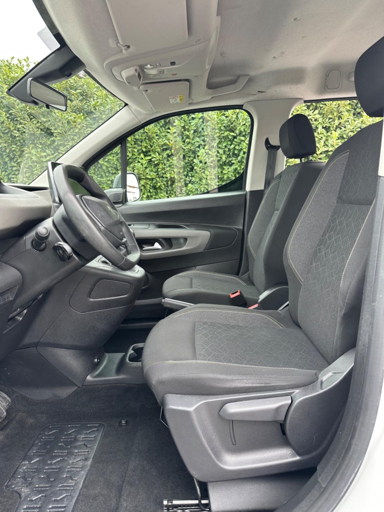 Peugeot Rifter Mix BlueHDi 100 PC Active Standard