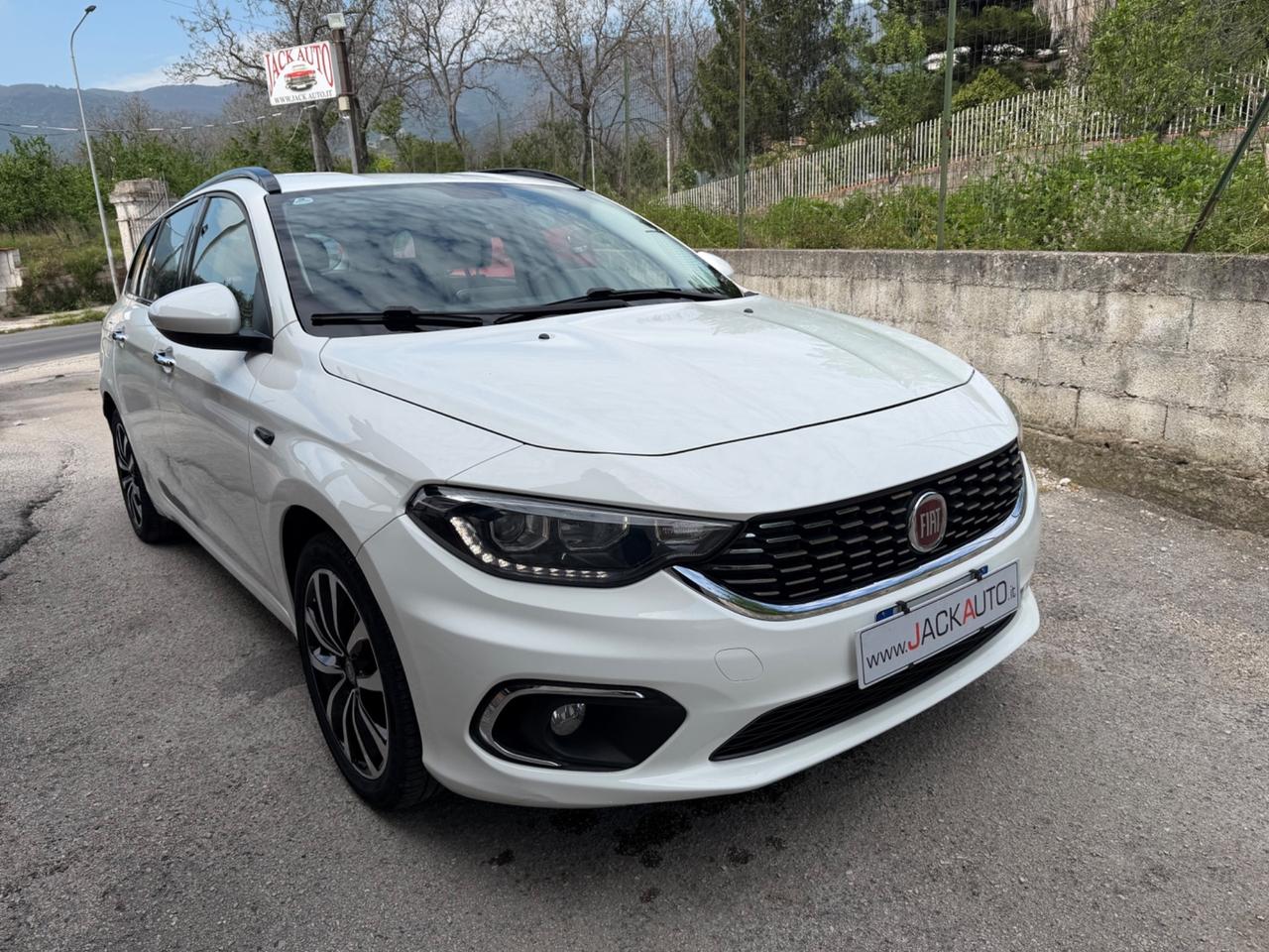 Fiat Tipo 1.4 T-Jet 120CV GPL SW Lounge