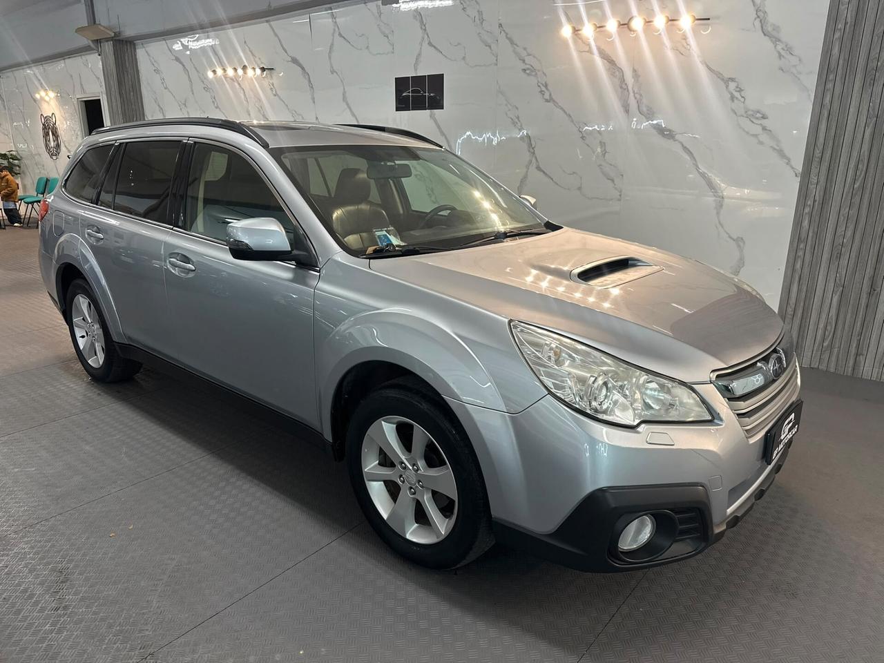Subaru OUTBACK 2.0D Trend