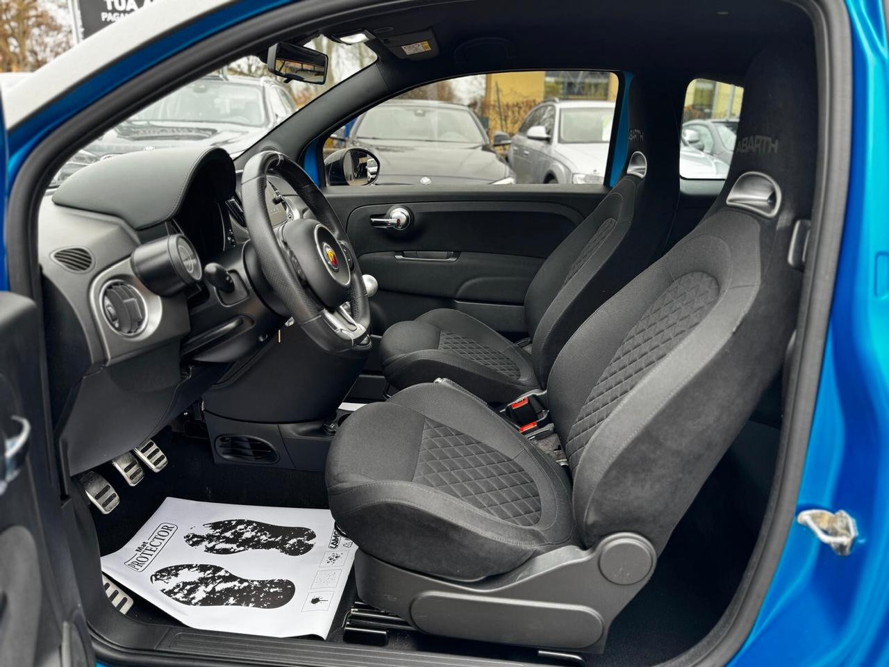 Abarth 595 1.4 Turbo T-Jet 165 CV