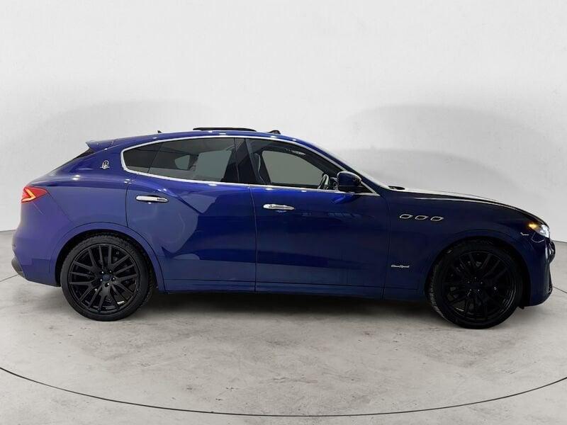 Maserati Levante V6 Diesel 275 CV AWD Gransport