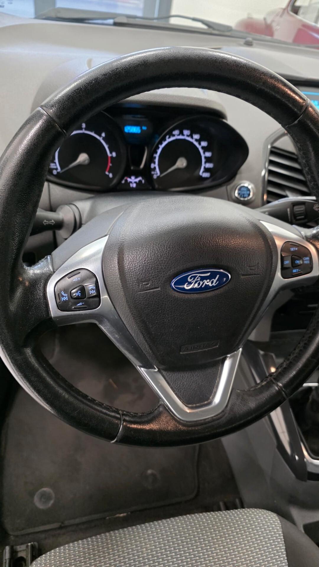 Ford EcoSport 1.5 TDCi 90 CV Titanium