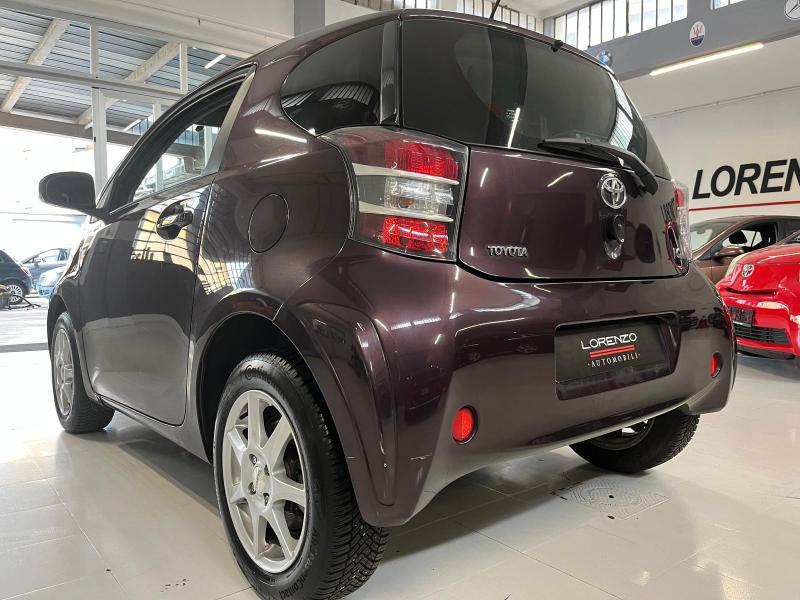 Toyota iQ 1.0 Sol