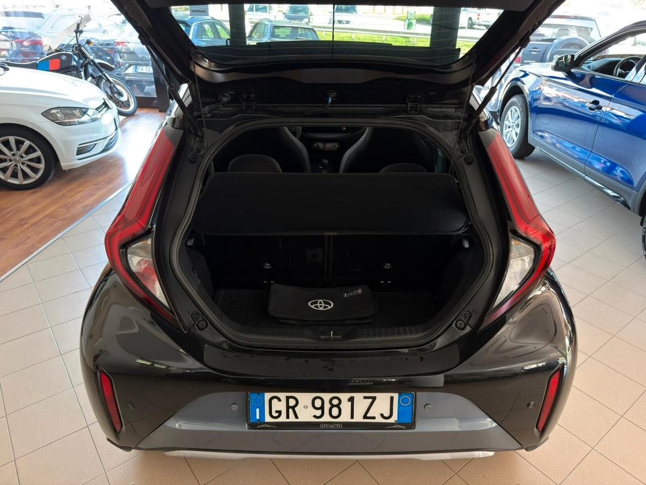 Toyota Aygo X Air X 1.0 Lounge Air 72cv s-cvt *tetto apribile