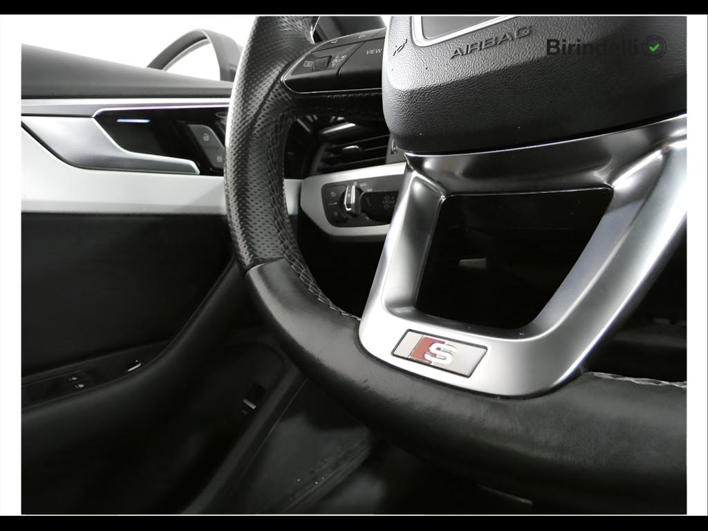 AUDI A4 5ª serie - A4 40 TDI quattro S tronic Business Advanced