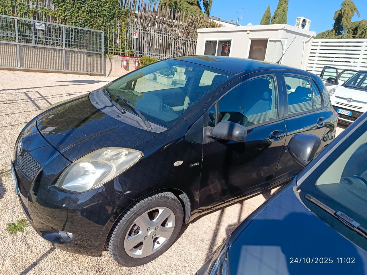 Toyota Yaris 1.4 D-4D 5 porte 3500 vista e piaciuta 4400 con garanzia
