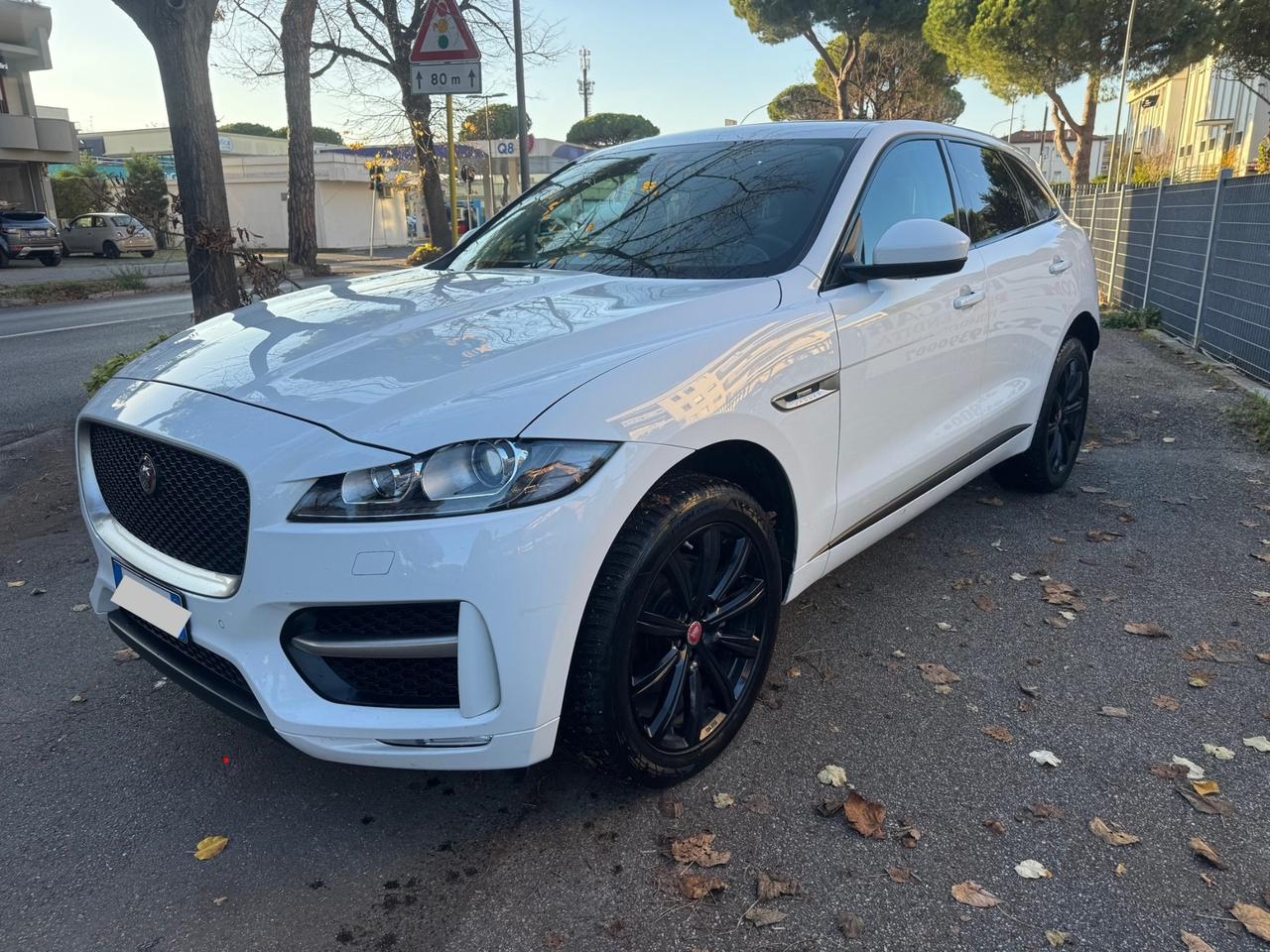 Jaguar F-Pace 2.0 D 180 CV AWD R-Sport garanzia 12 m