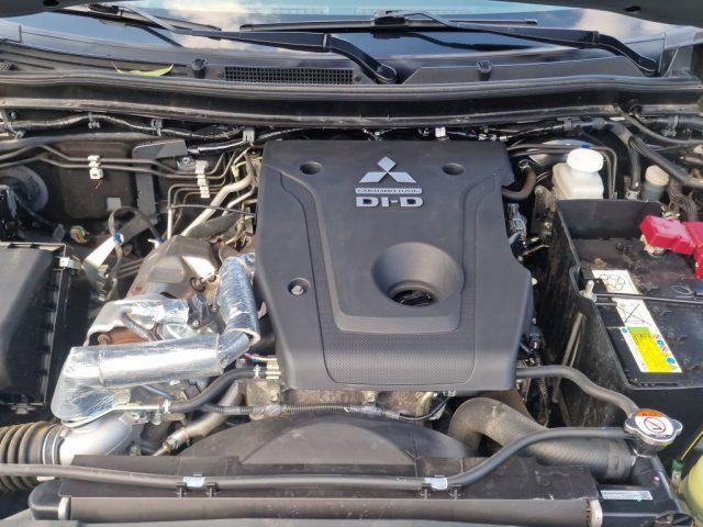 MITSUBISHI L200 2.3 D Club Cab 4x4 Easy Select Invite Connect