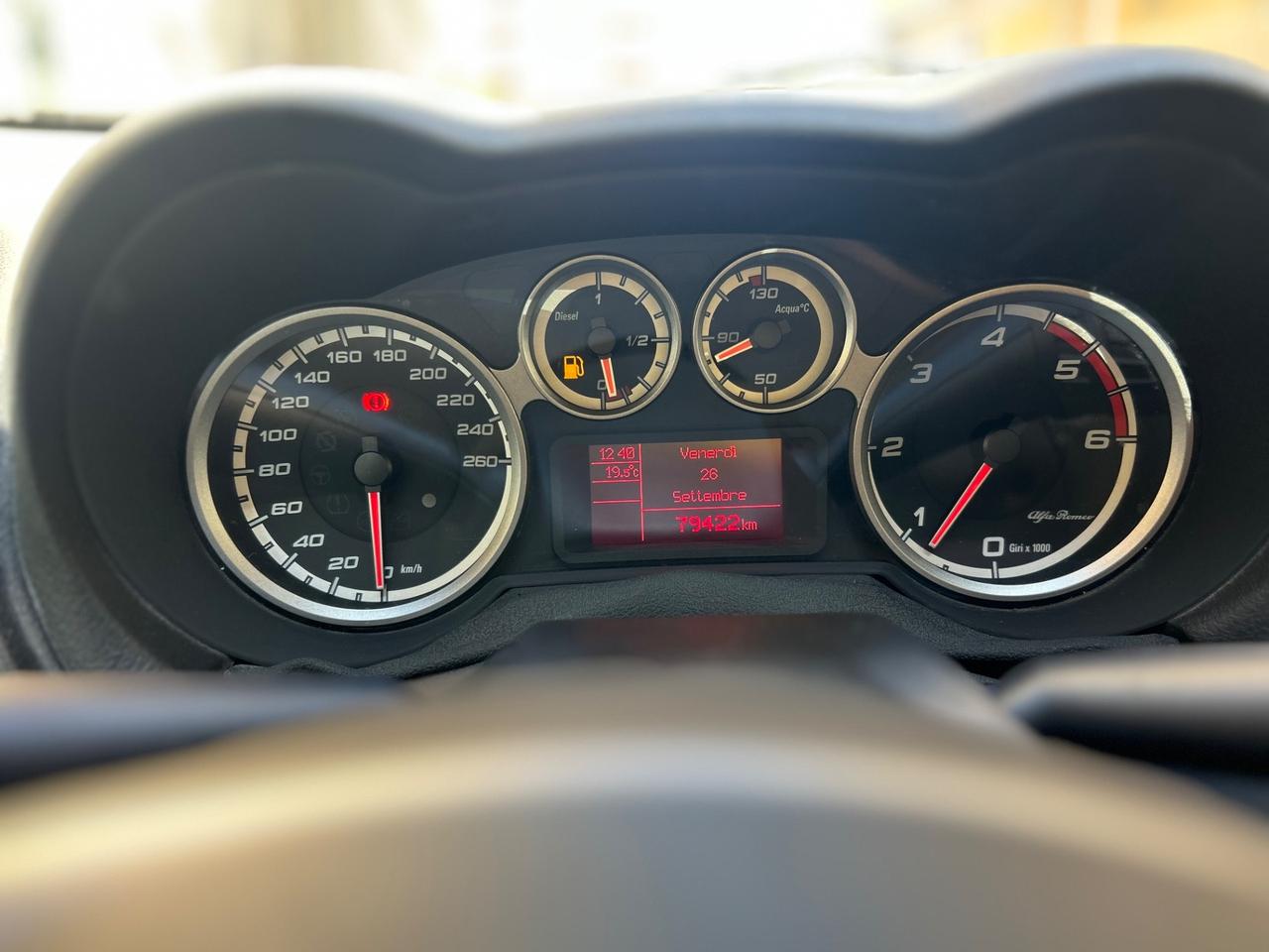 Alfa Romeo MiTo 1.3 JTDm-2 95 CV S&S Distinctive Sport Pack