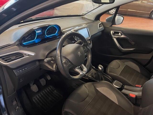 Peugeot 2008 PureTech Turbo 110 S&S Allure