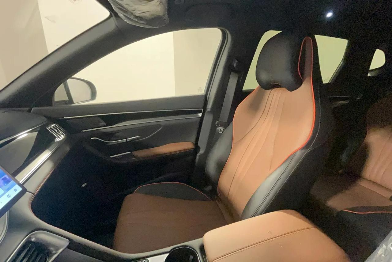 Byd Seal U DM-i 1.5 218 CV PHEV Boost