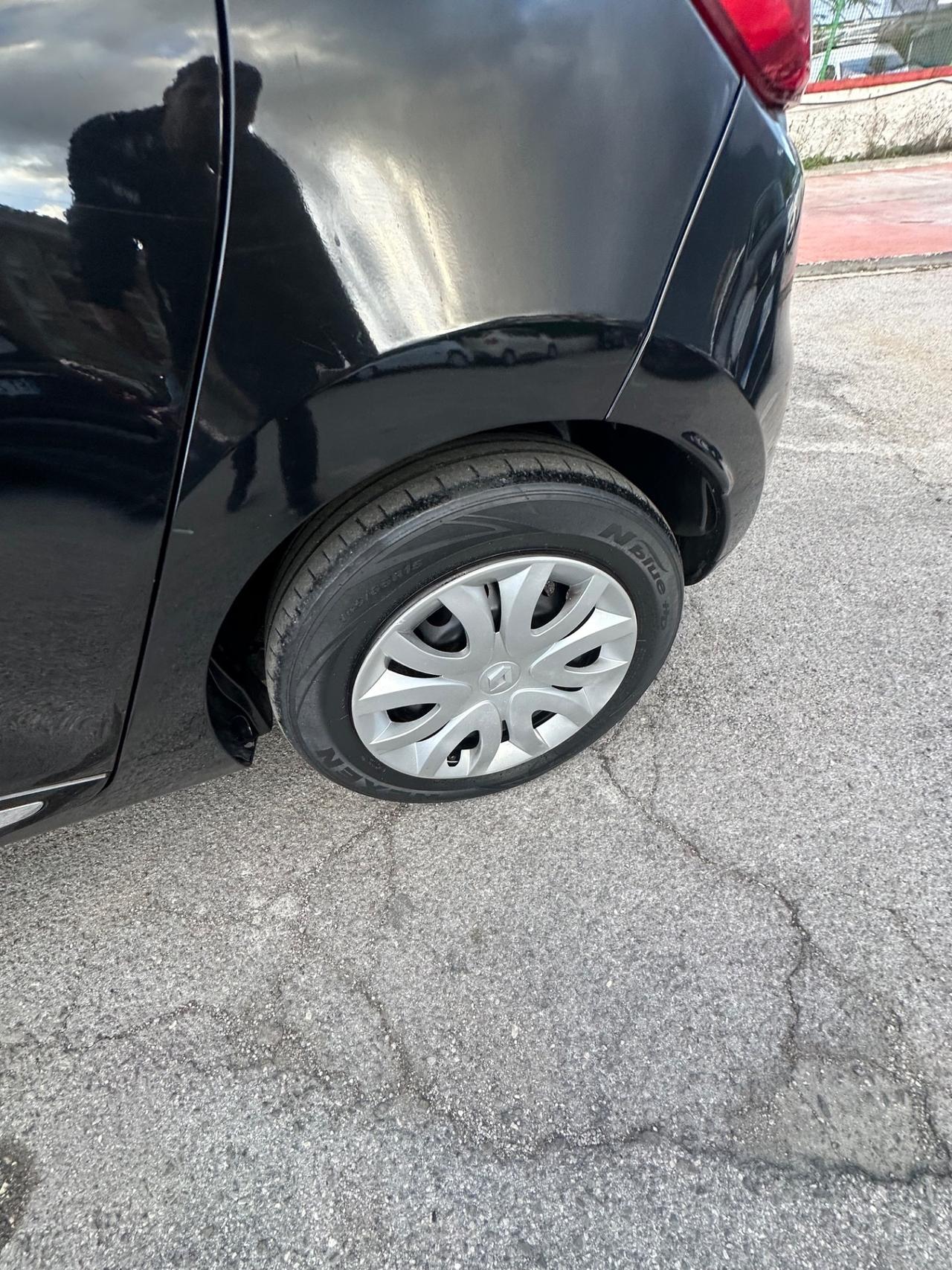 Renault Clio 1.2 75CV GPL 5 porte Wave