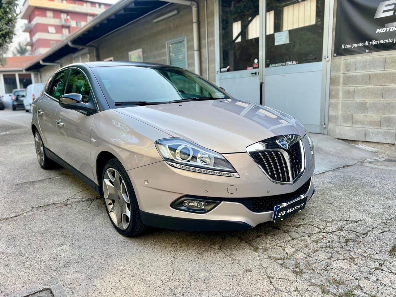 Lancia Delta 1.8 Di T-Jet Sportronic Platino GPL