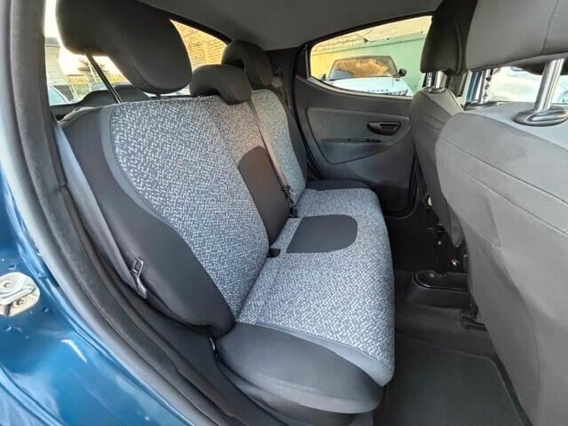 Lancia Ypsilon 1.0 FireFly 5 porte S&S Hybrid Gold