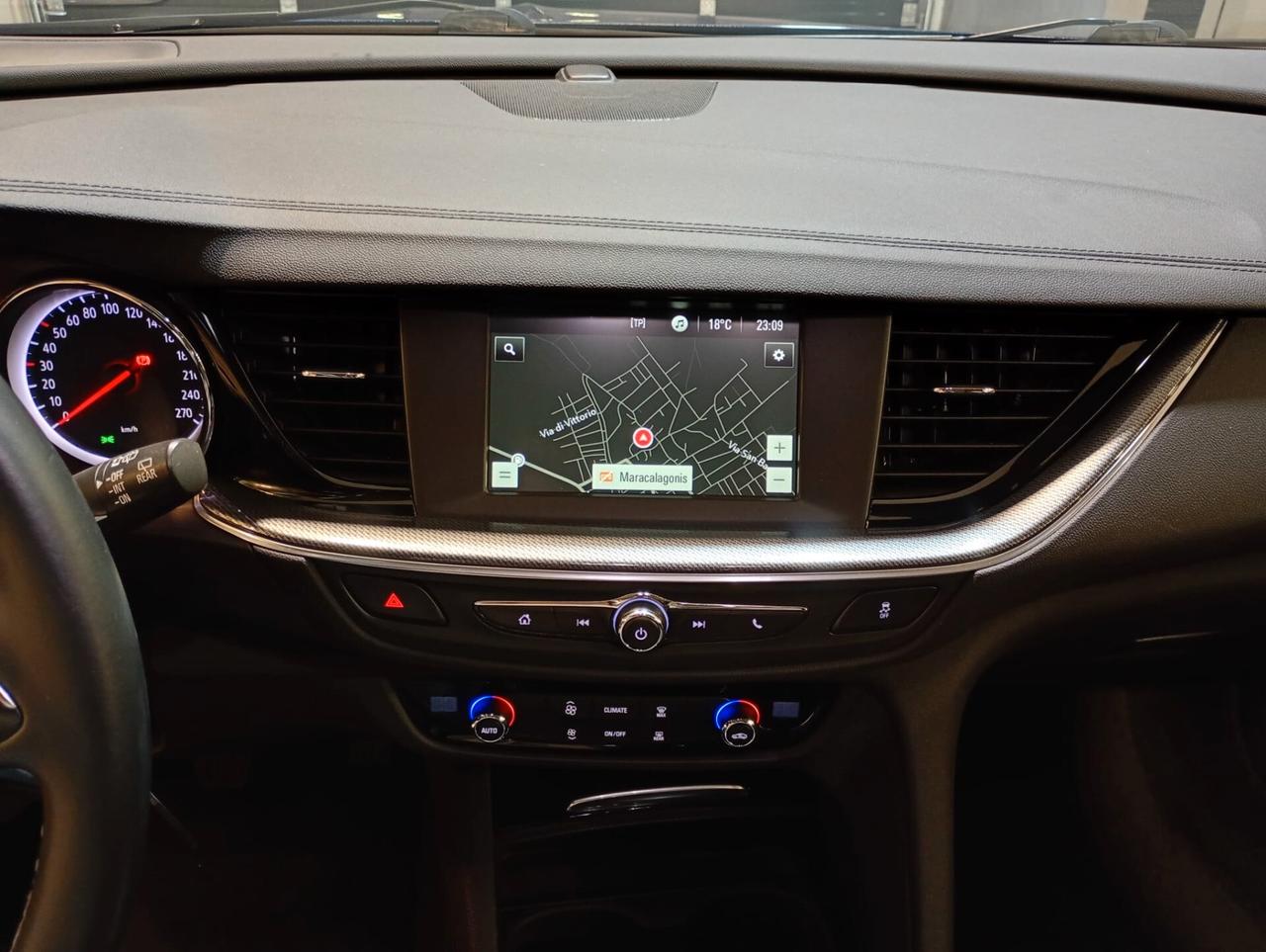 Opel Insignia Station Wagon 174CV Business – Prezzo Promo €9.900