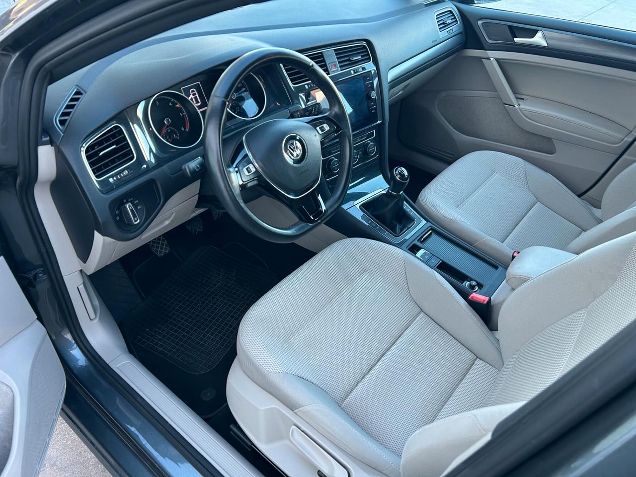 Volkswagen Golf 1.6 TDI 115 CV 5p. Business BlueMotion Technology