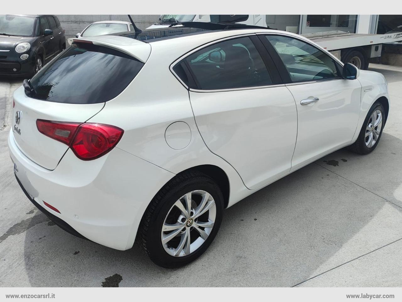 ALFA ROMEO Giulietta 1.6 JTDm-2 105 CV Distinctive TETTO APRIBILE