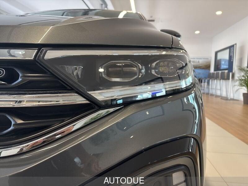 Volkswagen T-Roc 1.5 TSI ACT R-LINE DSG 150 CV