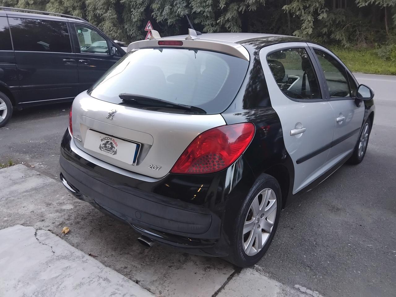 Peugeot 207 1.6 HDi 90CV 5p. XS