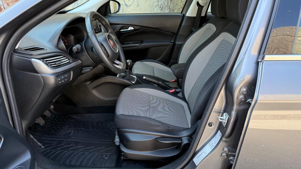 Fiat Tipo 1.6 Mjt 4 porte Lounge
