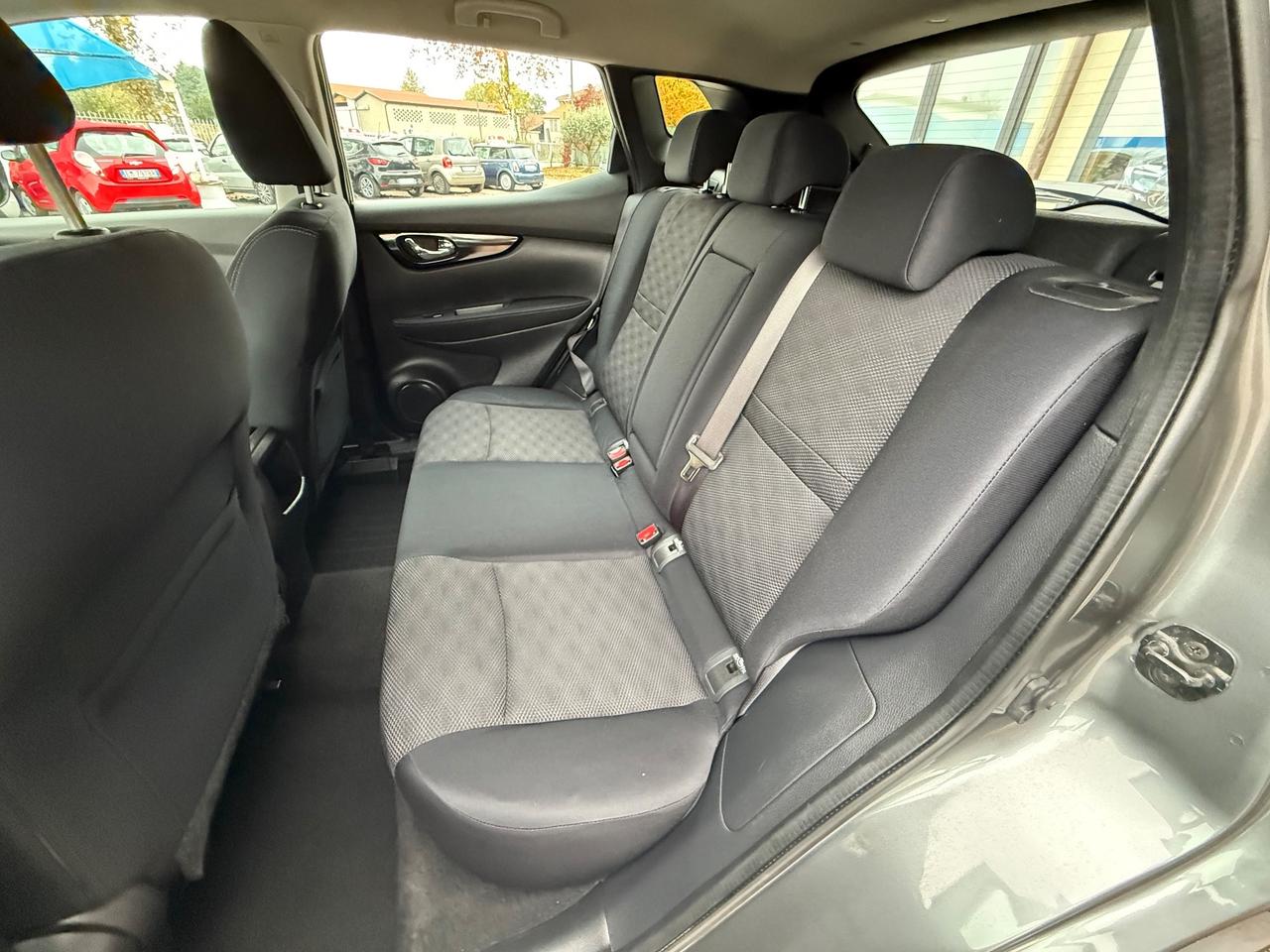 Nissan Qashqai 1.2 Benzina 115 Cv - Manuale